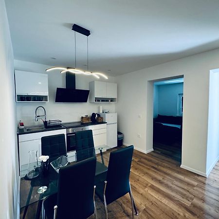 Rebecca'S Apartment Радовлиця Екстер'єр фото