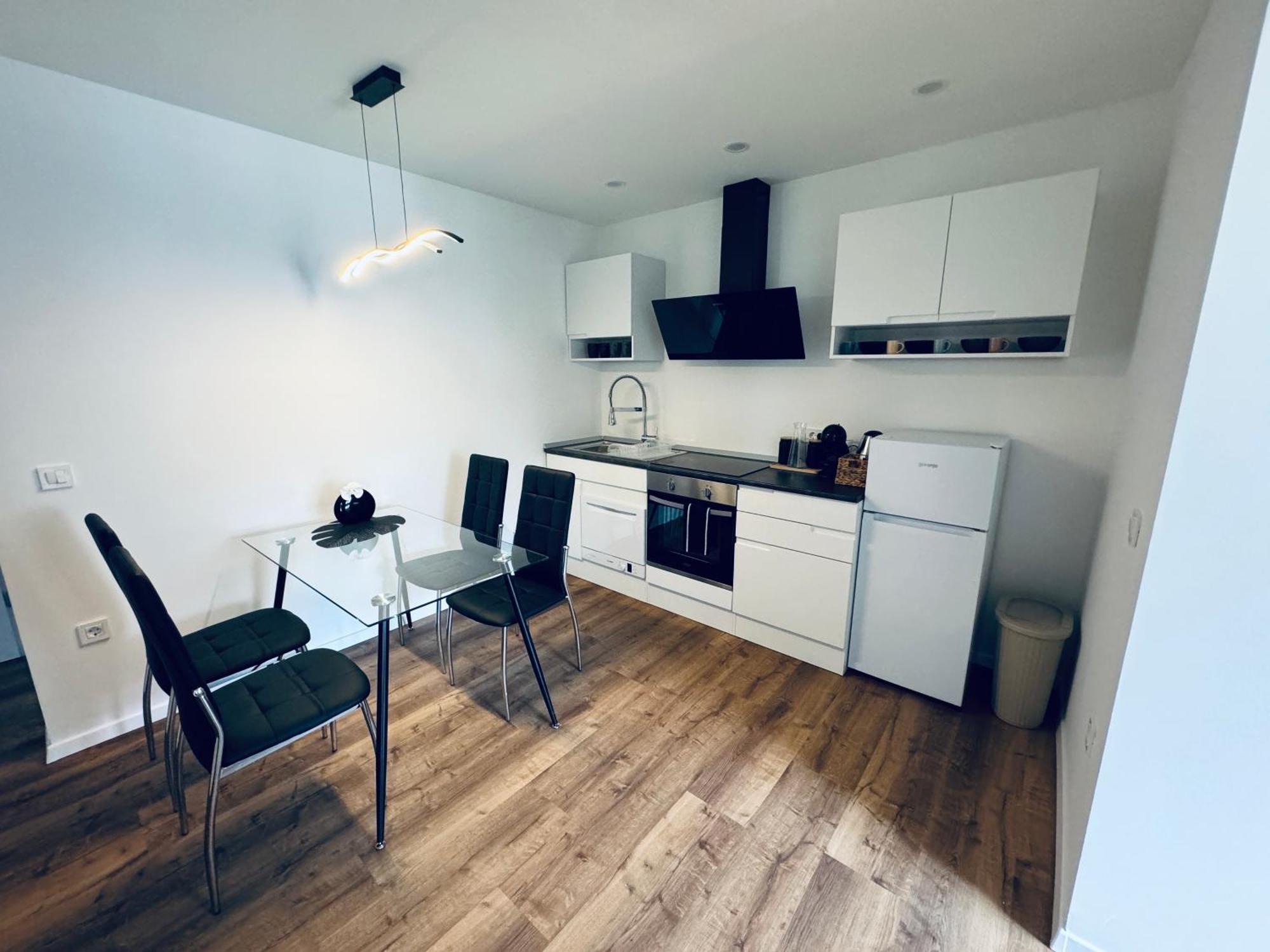 Rebecca'S Apartment Радовлиця Екстер'єр фото
