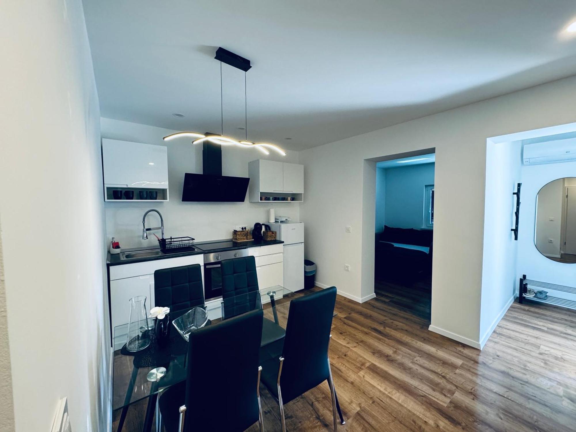 Rebecca'S Apartment Радовлиця Екстер'єр фото