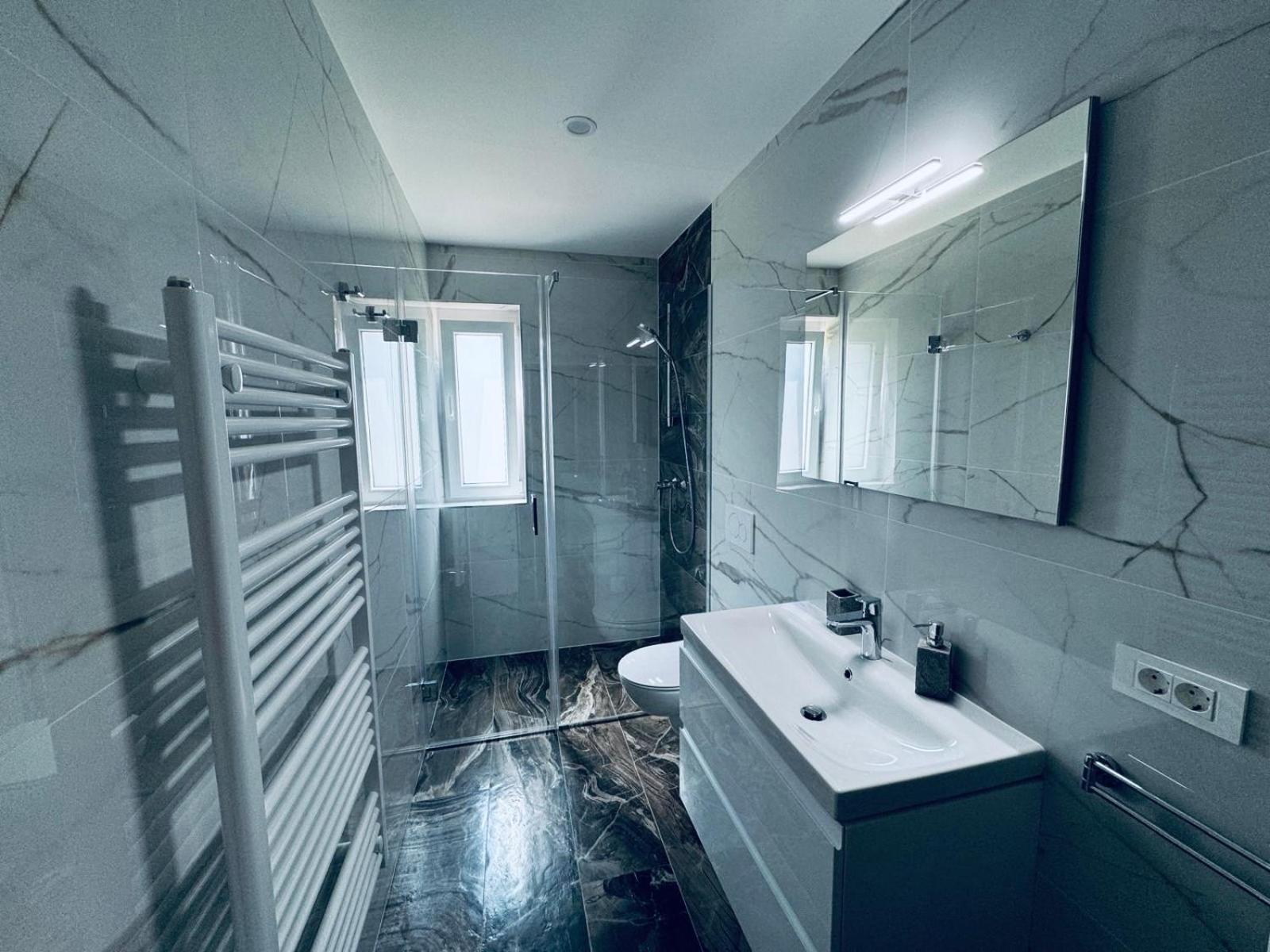 Rebecca'S Apartment Радовлиця Екстер'єр фото